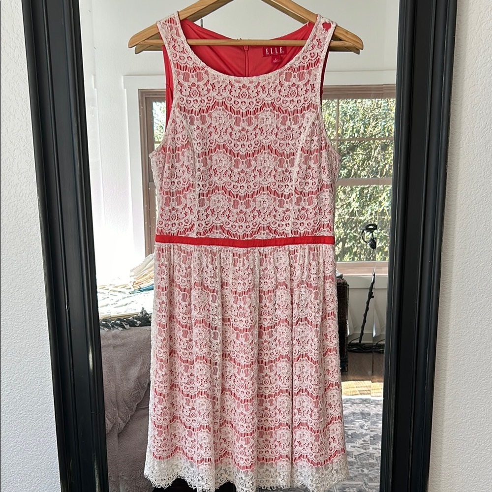 Elle Red and White Sundress Knee-Length Sleeveless
